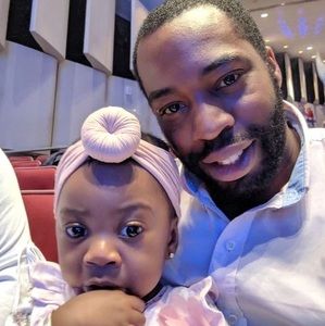 Meet your Posher, Charles